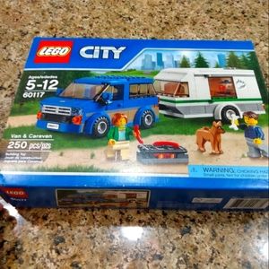LEGO City Van & Caravan